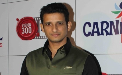 SHARMAN JOSHI20150703171823_l